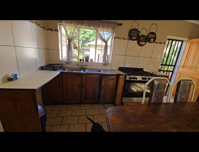 4 BEDROOM HOUSE FOR SALE IN DORANDIA